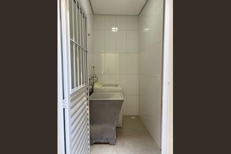 Casa à venda com 125m², 3 quartos e 2 vagas Casa à venda com 125m², 3 quartos e 2 vagasLavanderia