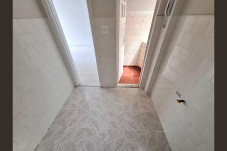 Apartamento à venda com 49m², 1 quarto e sem vaga Apartamento à venda com 49m², 1 quarto e sem vagaCozinha