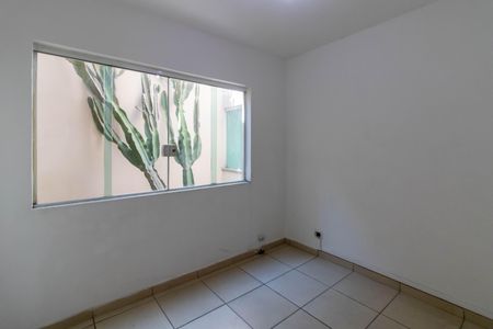Casa à venda com 299m², 3 quartos e 2 vagasQuarto 1