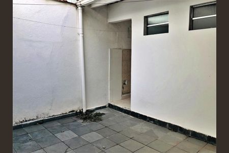 Casa à venda com 130m², 2 quartos e 2 vagas