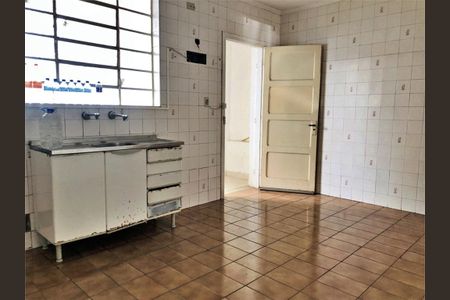 Casa à venda com 130m², 2 quartos e 2 vagas