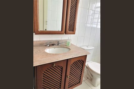 Casa à venda com 130m², 2 quartos e 2 vagas