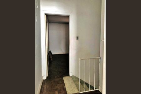 Casa à venda com 130m², 2 quartos e 2 vagas