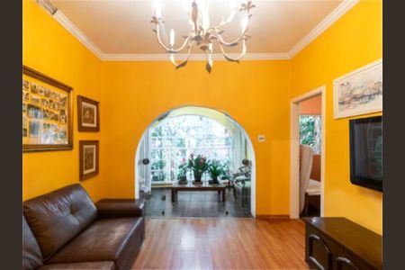 Casa à venda com 3 quartos, 400m² em Alto da Lapa, São Paulo