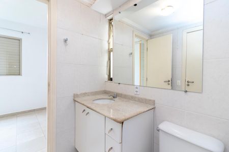 Apartamento para alugar com 63m², 3 quartos e 1 vaga Apartamento para alugar com 63m², 3 quartos e 1 vagaBanheiro da Suíte