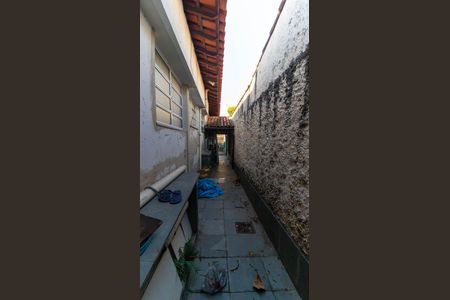 Casa à venda com 240m², 4 quartos e 1 vagaCorredor