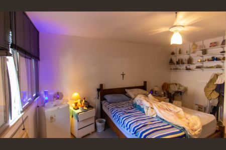 Casa à venda com 240m², 4 quartos e 1 vagaQuarto 4