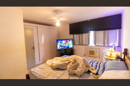 Casa à venda com 240m², 4 quartos e 1 vagaQuarto 4