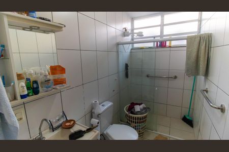 Casa à venda com 240m², 4 quartos e 1 vagaBanheiro Social
