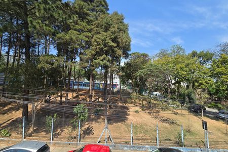 Casa à venda com 320m², 5 quartos e 3 vagas Casa à venda com 320m², 5 quartos e 3 vagasVista da Sacada - Suíte 2