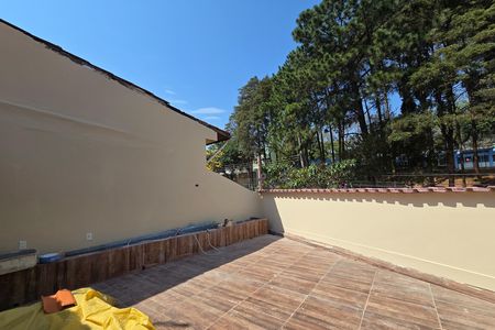 Casa à venda com 320m², 5 quartos e 3 vagas Casa à venda com 320m², 5 quartos e 3 vagasSacada - Suíte 2