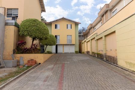 Casa de condomínio à venda com 86m², 2 quartos e 1 vagaÁrea externa