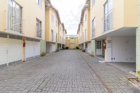 Casa de condomínio à venda com 86m², 2 quartos e 1 vagaÁrea externa