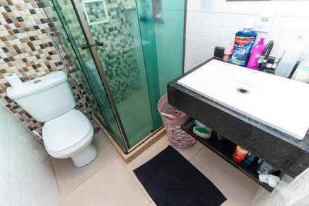 Casa de condomínio à venda com 86m², 2 quartos e 1 vagaBanheiro Social