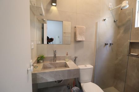 Casa para alugar com 100m², 2 quartos e 3 vagasBanheiro Suíte 1