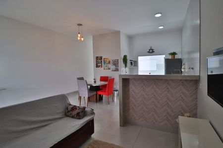 Casa para alugar com 100m², 2 quartos e 3 vagasSala