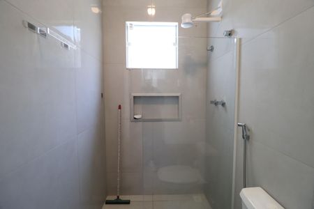 Casa para alugar com 100m², 2 quartos e 3 vagasBanheiro Suíte 2