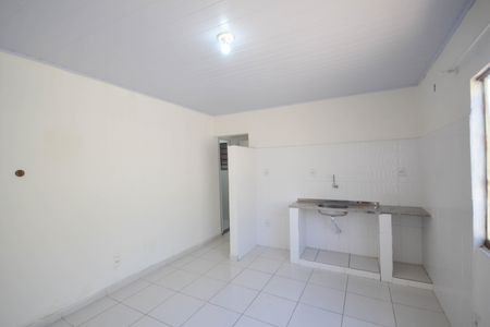 Casa para alugar com 40m², 1 quarto e sem vaga Casa para alugar com 40m², 1 quarto e sem vagaSala