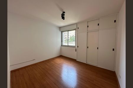 Apartamento à venda com 114m², 3 quartos e 1 vagaQuarto 2