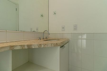 Apartamento para alugar com 124m², 3 quartos e 2 vagasBanheiro da Suíte 1