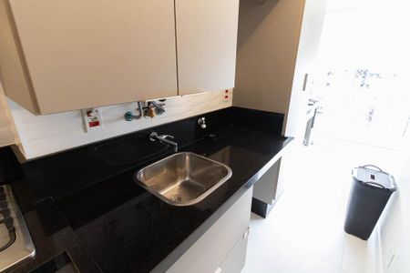 Apartamento à venda com 70m², 2 quartos e 1 vagaÁrea de Serviço