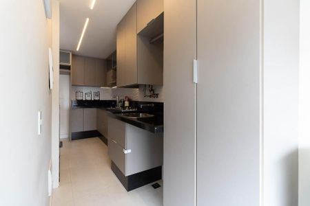 Apartamento à venda com 70m², 2 quartos e 1 vagaÁrea de Serviço