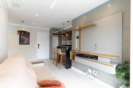 Apartamento à venda com 70m², 2 quartos e 1 vagaSala