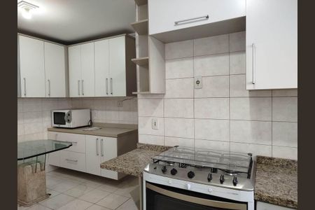 Apartamento para alugar com 128m², 4 quartos e 2 vagasCozinha
