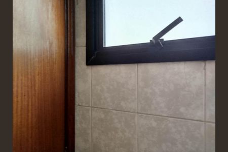 Apartamento para alugar com 128m², 4 quartos e 2 vagasBanheiro de Serviço