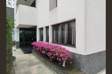 Apartamento para alugar com 128m², 4 quartos e 2 vagasÁrea comum