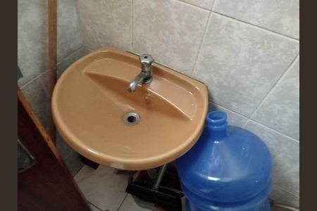 Apartamento para alugar com 128m², 4 quartos e 2 vagasBanheiro de Serviço