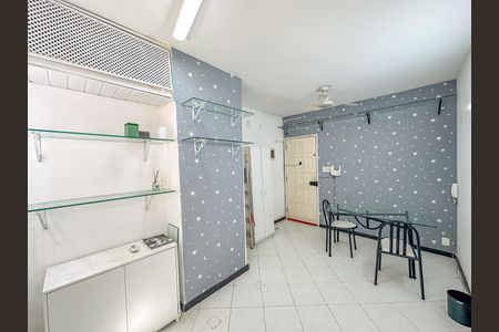 Studio de kitnet/studio para alugar com 1 quarto, 18m² em Centro, Rio de Janeiro