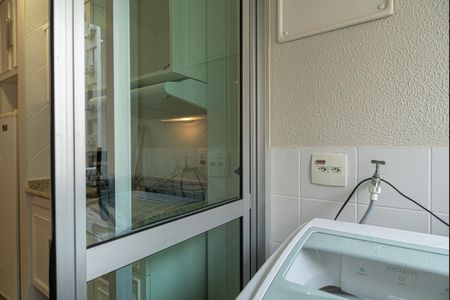 Apartamento à venda com 45m², 2 quartos e 1 vagaÁrea de Serviço