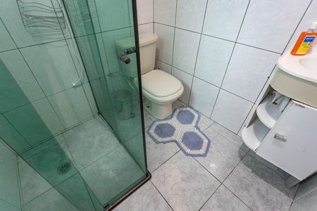 Casa à venda com 245m², 3 quartos e 2 vagas Casa à venda com 245m², 3 quartos e 2 vagasBanheiro da suíte 2