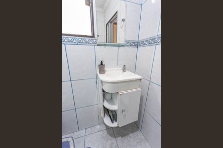 Casa à venda com 245m², 3 quartos e 2 vagas Casa à venda com 245m², 3 quartos e 2 vagasBanheiro da suíte 3