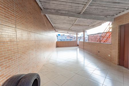 Casa à venda com 245m², 3 quartos e 2 vagas Casa à venda com 245m², 3 quartos e 2 vagasÁrea de serviço