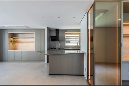 Apartamento à venda com 185m², 3 quartos e 1 vaga