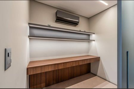 Apartamento à venda com 185m², 3 quartos e 1 vaga