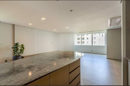 Apartamento à venda com 185m², 3 quartos e 1 vaga