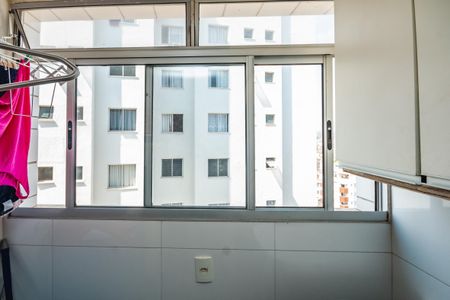 Apartamento para alugar com 55m², 2 quartos e 2 vagasÁrea de Serviço