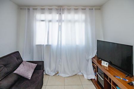 Sala de apartamento para alugar com 2 quartos, 55m² em Manacás, Belo Horizonte