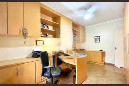 Casa à venda com 3 quartos, 180m² em Mirandópolis, São Paulo