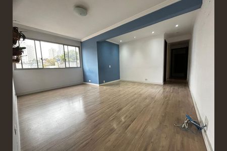 Apartamento à venda com 73m², 2 quartos e 1 vagaFoto 01