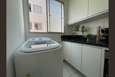Apartamento para alugar com 44m², 2 quartos e 1 vaga Apartamento para alugar com 44m², 2 quartos e 1 vagaCozinha e Área de Serviço