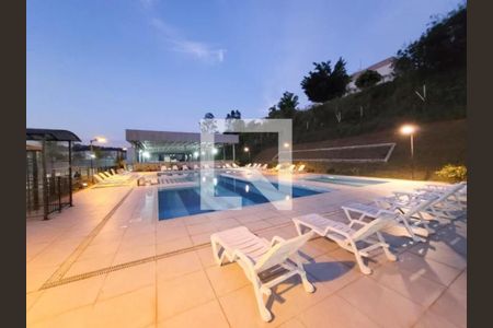 Apartamento para alugar com 44m², 2 quartos e 1 vaga Apartamento para alugar com 44m², 2 quartos e 1 vagaÁrea comum - Piscina