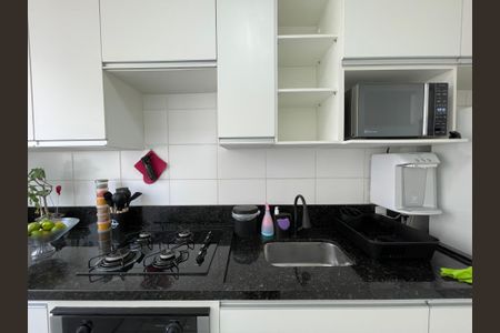 Apartamento para alugar com 44m², 2 quartos e 1 vaga Apartamento para alugar com 44m², 2 quartos e 1 vagaCozinha e Área de Serviço