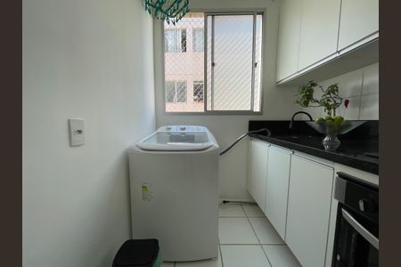 Apartamento para alugar com 44m², 2 quartos e 1 vaga Apartamento para alugar com 44m², 2 quartos e 1 vagaCozinha e Área de Serviço