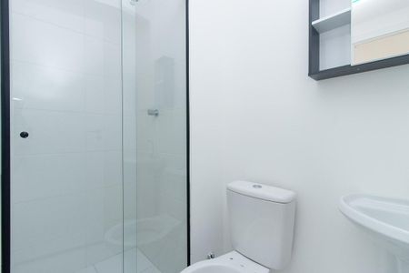 Apartamento para alugar com 32m², 2 quartos e sem vaga Apartamento para alugar com 32m², 2 quartos e sem vagaBanheiro