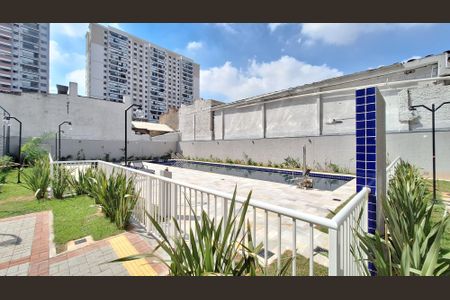 Apartamento à venda com 40m², 2 quartos e sem vagaÁrea comum