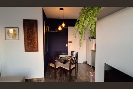 Apartamento à venda com 40m², 2 quartos e sem vaga Apartamento à venda com 40m², 2 quartos e sem vagaSala